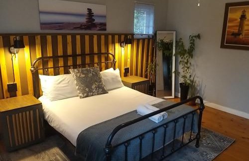 Bluff House | Rose Holiday Home