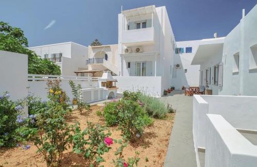 Antiparos Apartment | Rose House and Apartments