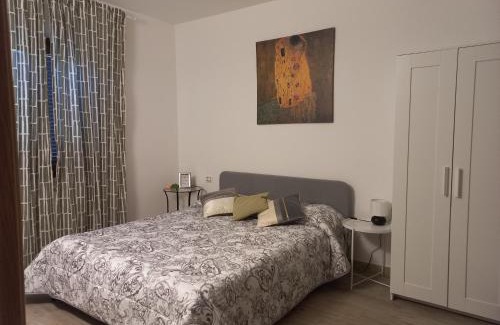 Osimo Apartment | Rose House Rent
