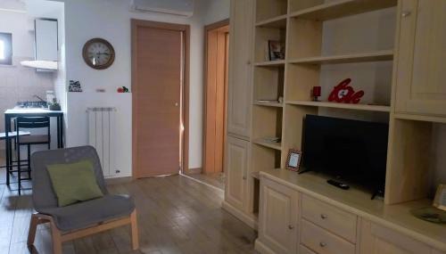 Osimo Apartment | Rose House Rent