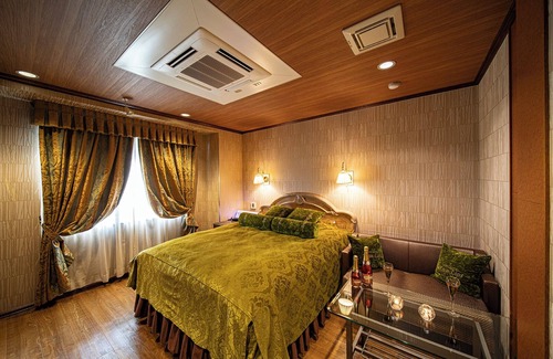 Nishishinsaibashi Hotel | Rose Lips Shinsaibashi - Adults Only