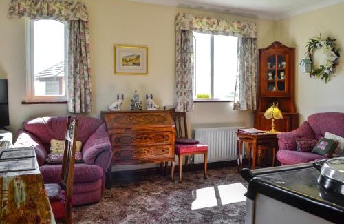 Wing House | Rose Rigg Cottage