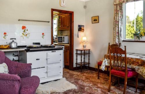 Wing House | Rose Rigg Cottage