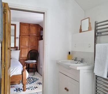 Bucks Mills House | Rose's Cottage, Bucks Mills