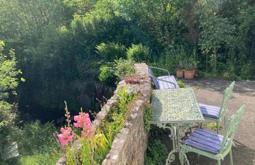 Bucks Mills House | Rose's Studio, Bucks Mills