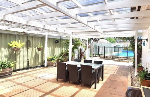 Rosebud House | Rosebud Sea Central Holiday Destination