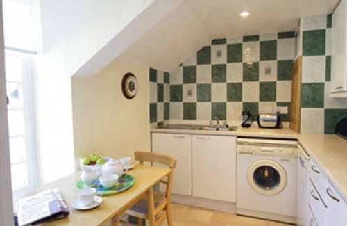 Liskeard Cottage | Rosecraddoc Manor - Heron