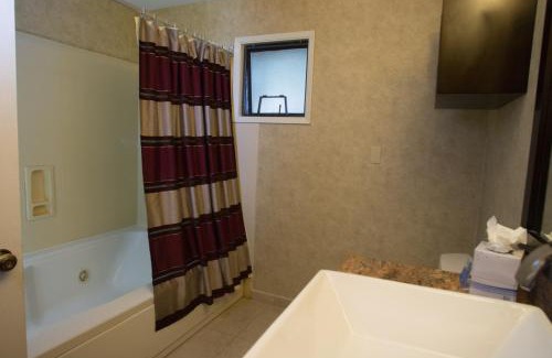 Pacific Grove Hotel | Rosedale Inn