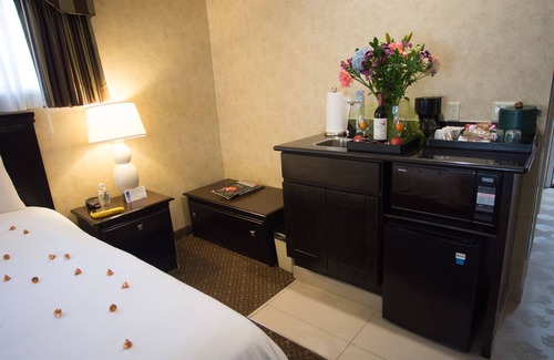 Pacific Grove Hotel | Rosedale Inn
