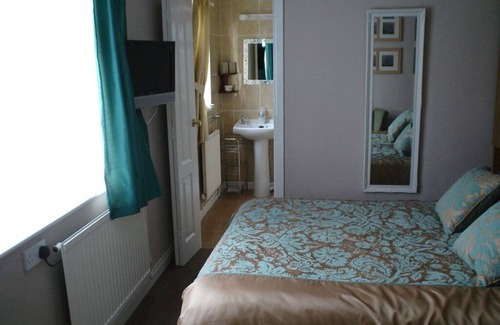 Pembroke Bed & Breakfast | Rosedene Guesthouse