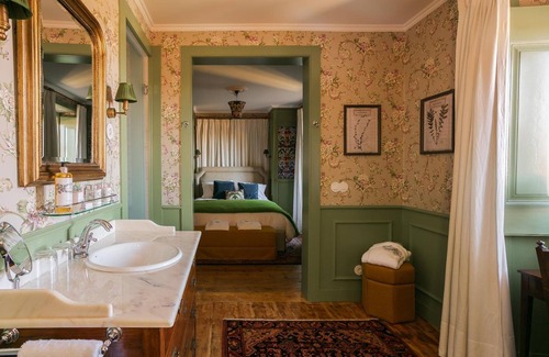 Sintra House | Rosegarden Essence Sintra