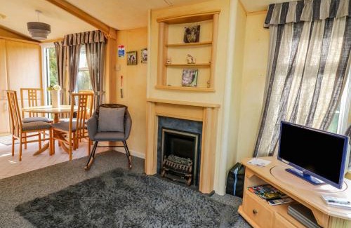 Llanfyrnach House | Rosehaven