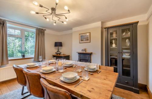 Docking House | Rosehill House