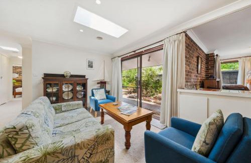 Blue Mountains City Council House | Rosella Retreat