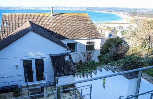 Marazion House | Rosemount