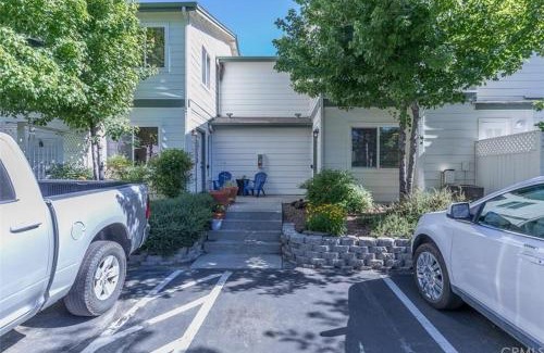 Bass Lake House | Rosenberg Slide Creek Reduced Nightly Rate