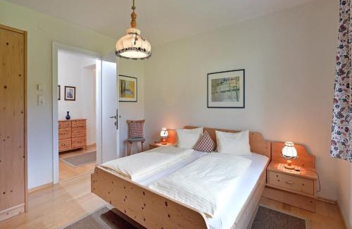 Kufstein Apartment | Rosenhof am See Ferienwohnung Seerosensuite