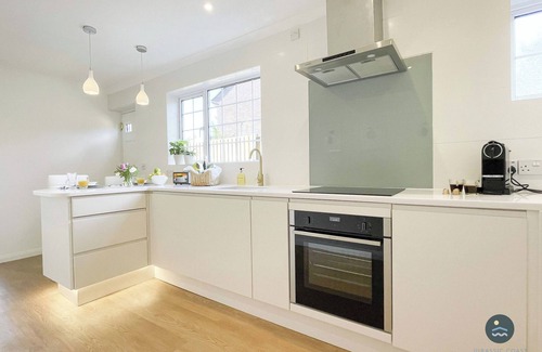 Dorchester Apartment | Rosenne - Luxury Annexe Retreat