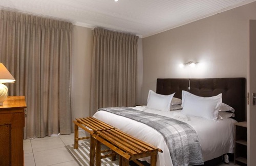 Fichardt Park House | Rosepark Guesthouse