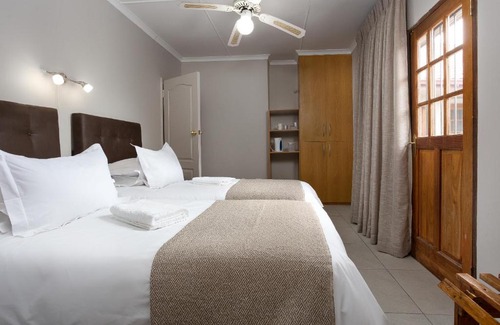 Fichardt Park House | Rosepark Guesthouse