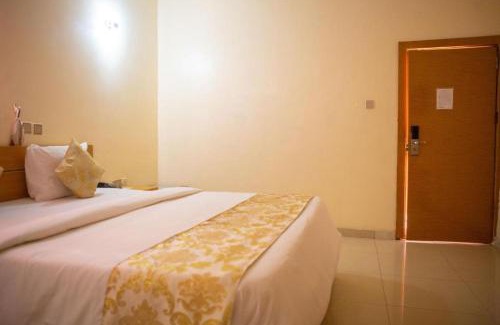 Abuja Hotel | ROSES REGENCY HOTEL AND SUITES