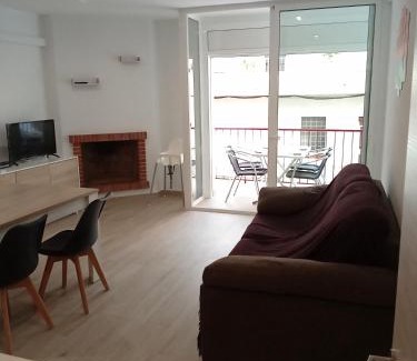 Roses Town Center Apartment | Rosesapparts PortMar