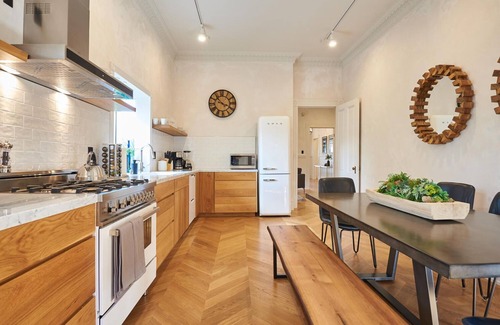 Downtown San Jose House | Roseview: Dazzling Gem In The Heart Of San Jose 4 Bedroom Home by RedAwning