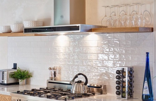 Downtown San Jose House | Roseview: Dazzling Gem In The Heart Of San Jose 4 Bedroom Home by RedAwning