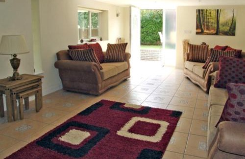 Stourport-on-Severn Apartment | Rosewaters Cottage