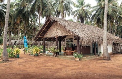 Etalai Cottage | Roshanne Beach Resort