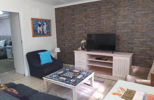 George Apartment | Rosies