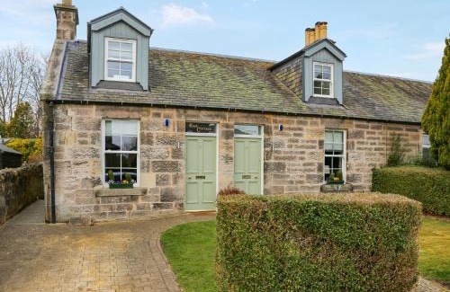 Roslin House | Roslin Chapel Cottage - Uk49193
