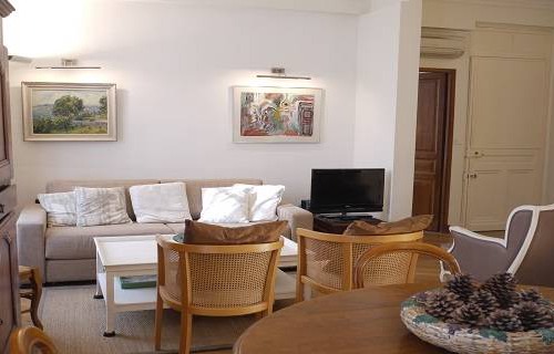 Thiers Apartment | Rossini 1 - a spacious one bedroom apartment in central Nice