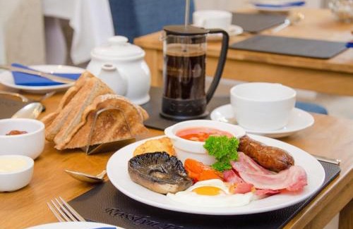West Cliff Bed & Breakfast | Rosslyn House