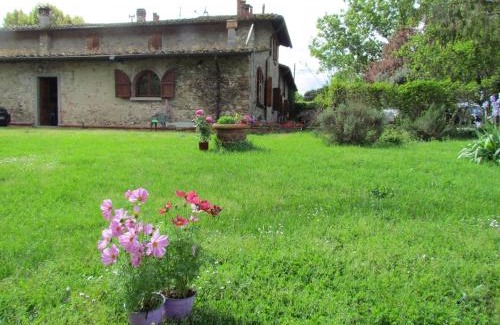 Borgo San Lorenzo House | Rosso Papavero Home