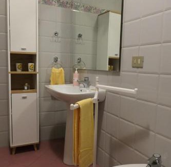 Borgo San Lorenzo House | Rosso Papavero Home
