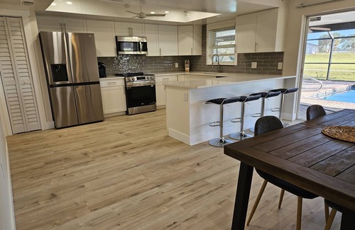 Oakland Hills House | Rotonda Retreat with Heated Pool, Golf, Beaches!