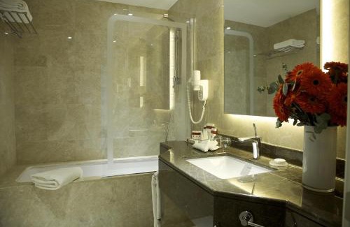 Bagcilar Hotel | Rotta Hotel Istanbul