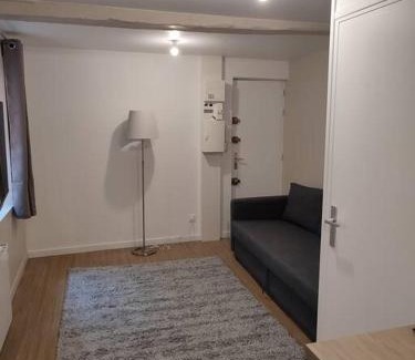 Quartier Saint-Marc - Croix de Pierre - Saint-Nicaise Apartment | ROUEN Studio etg1 cosy Sweet Home wifi