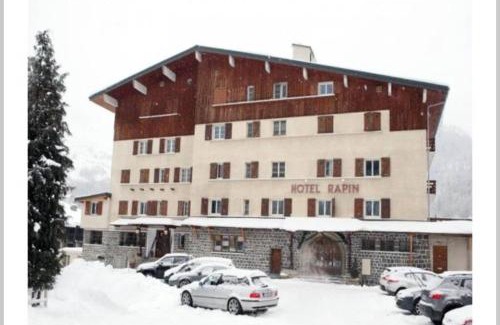 Valloire Apartment | Rouge Canneberge -8 personnes- 84m2 Vue dégagée Sétaz