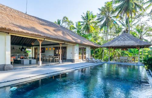 Kenderan Villa | Rouge - Private Villa Jae