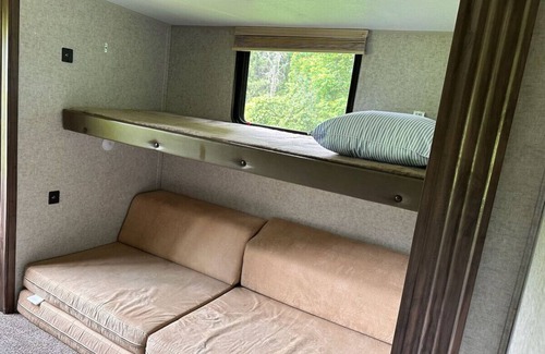 Delevan House | Roughing It! Smoothly