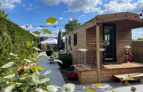 Tournai House | Roulotte du puits avec jacuzzi et sauna privatif