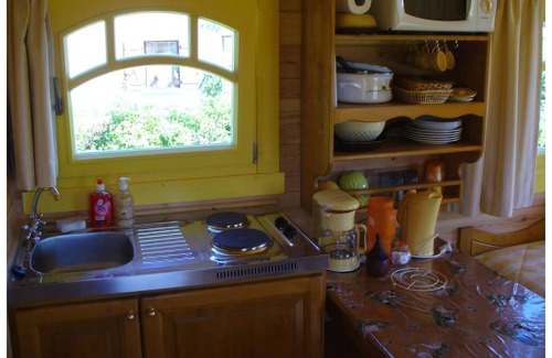 Chomelix House | Roulottes "Ferme des Chanaux" for 10 people