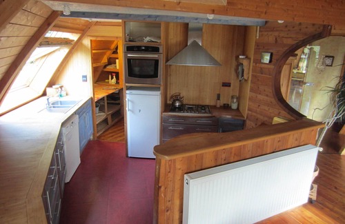 Plougonven House | Round house with nature and sea nearby