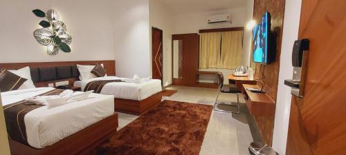Khattalwada Hotel | Roundana Residency SIPCOT OMR Chennai - Unit of Prohotel