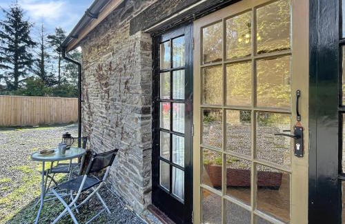 Swimbridge House | Roundhouse, Nr Barnstaple with outdoor seasonal pool, free wifi and on-site parking
