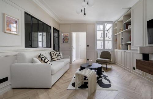 Quartier de l'Ecole-Militaire Apartment | Rousselet - Amazing Parisian Flat in the 7th
