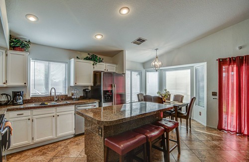 The Islands House | Route 66 Oasis in Downtown Gilbert with Heated Pool and Mini Golf