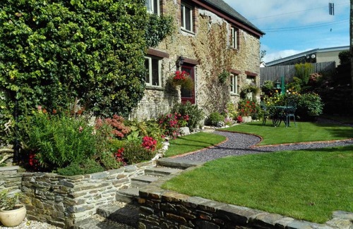 Lanreath House | Rowan Cottage